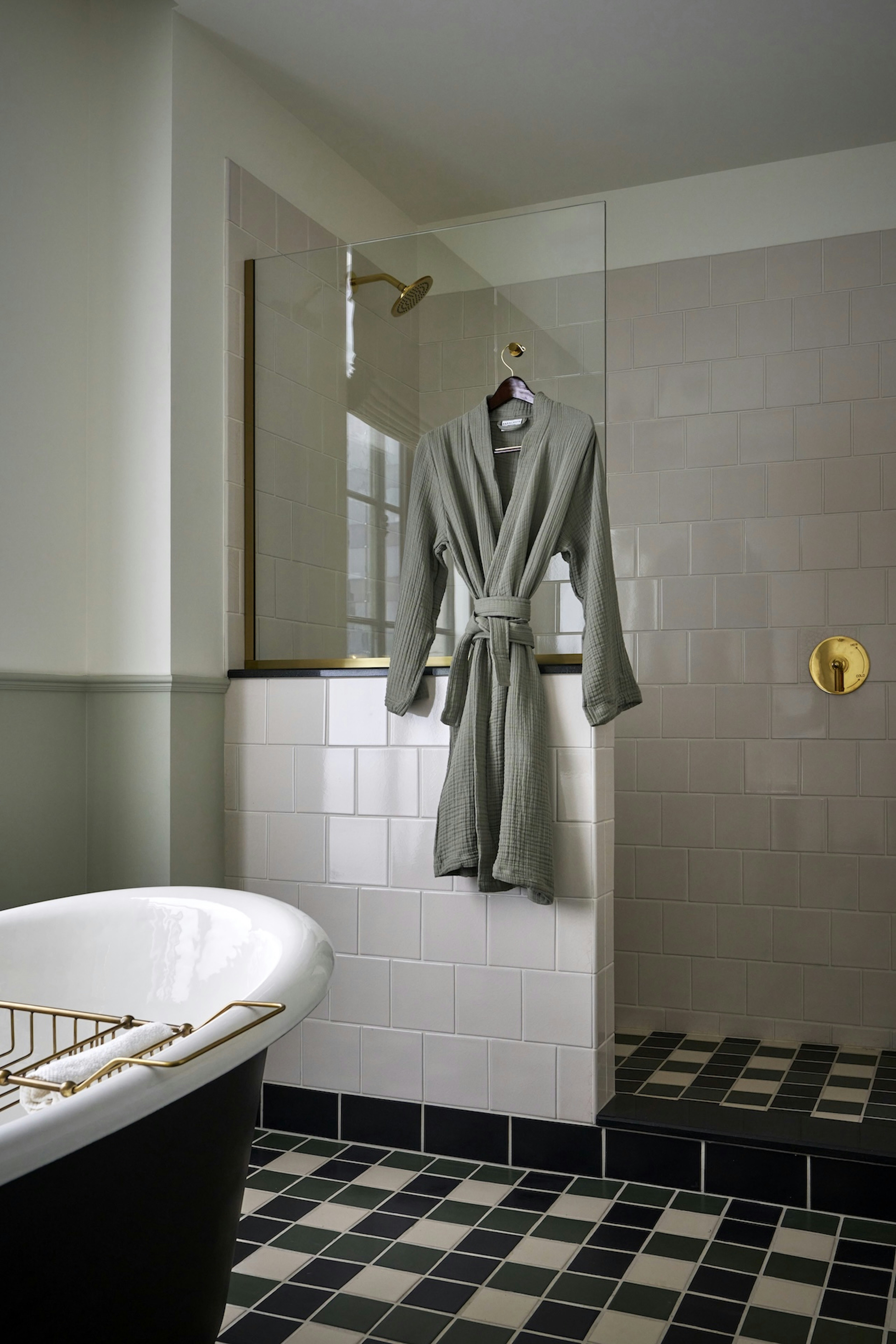 Cincinnati's Fidelity Hotel 45/50