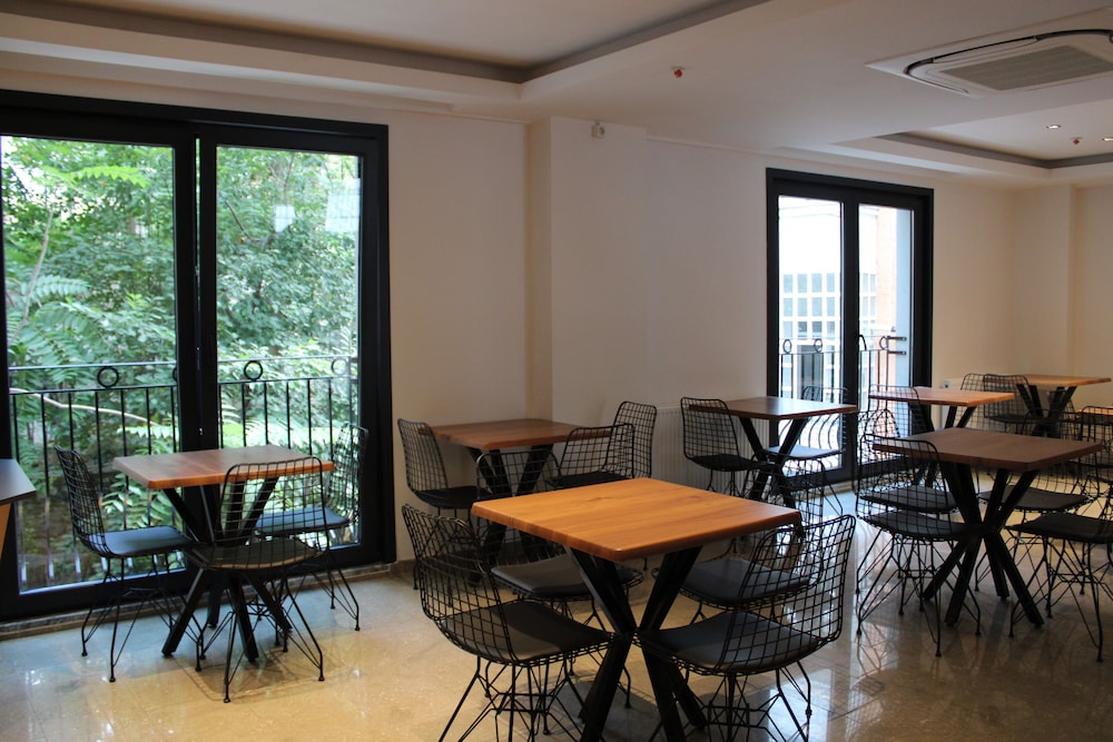 Hotel Liberi Taksim 44/50