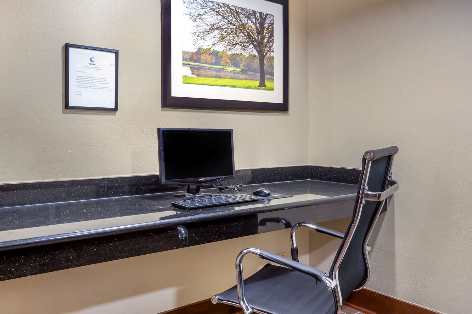 Comfort Inn Hoffman Estates Schaumburg 26/33