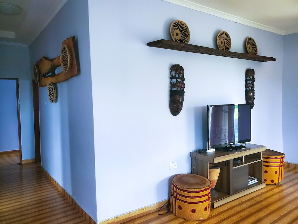Exquisite Modern Apartment In Lusaka 21/47