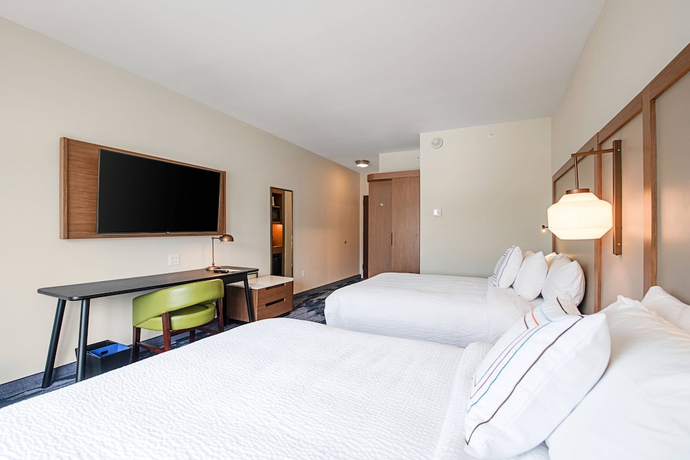 Fairfield Inn & Suites By Marriott Duluth Waterfront 10/41