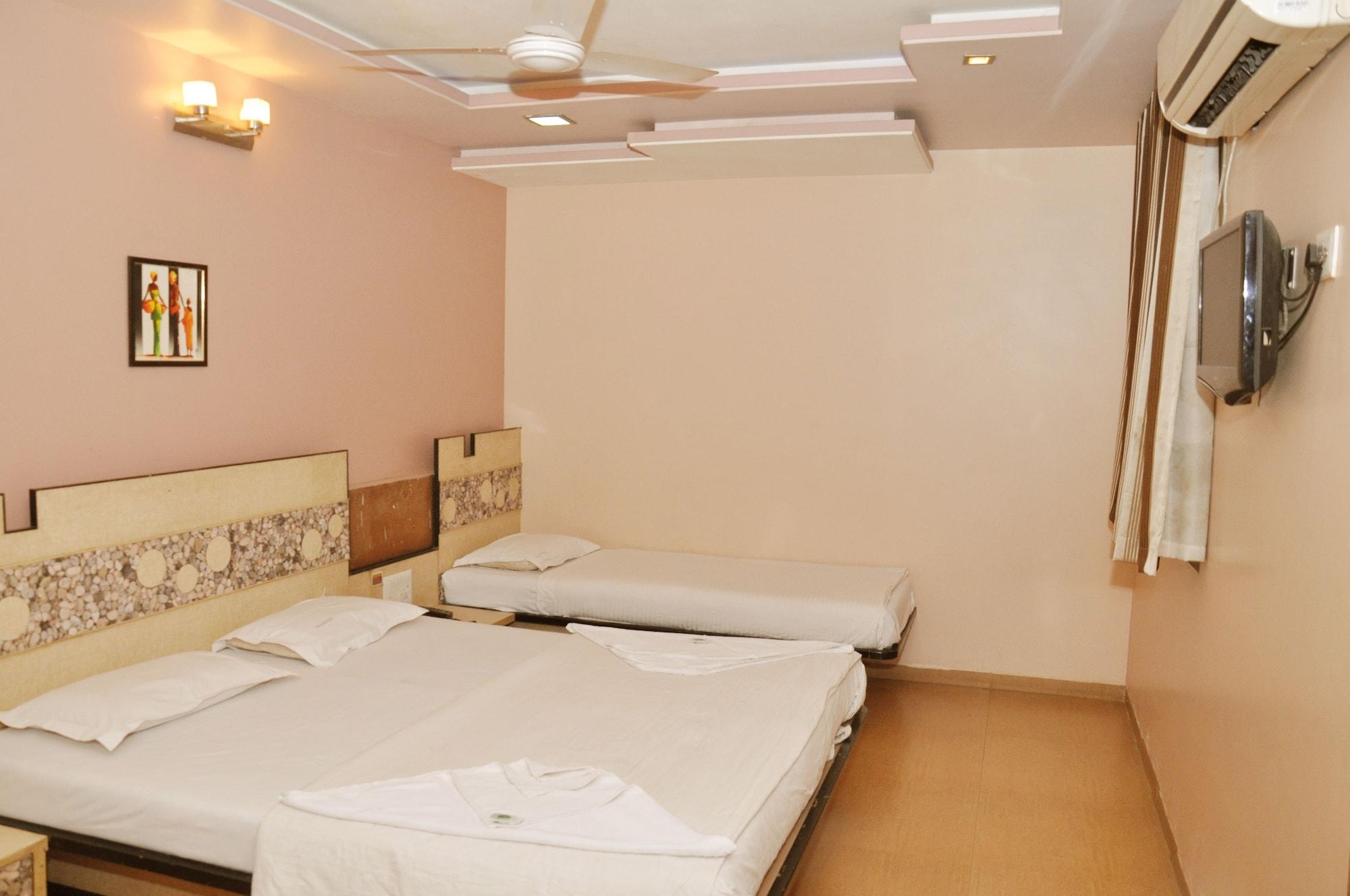 Hotel Sai Suraj Palace 8/20