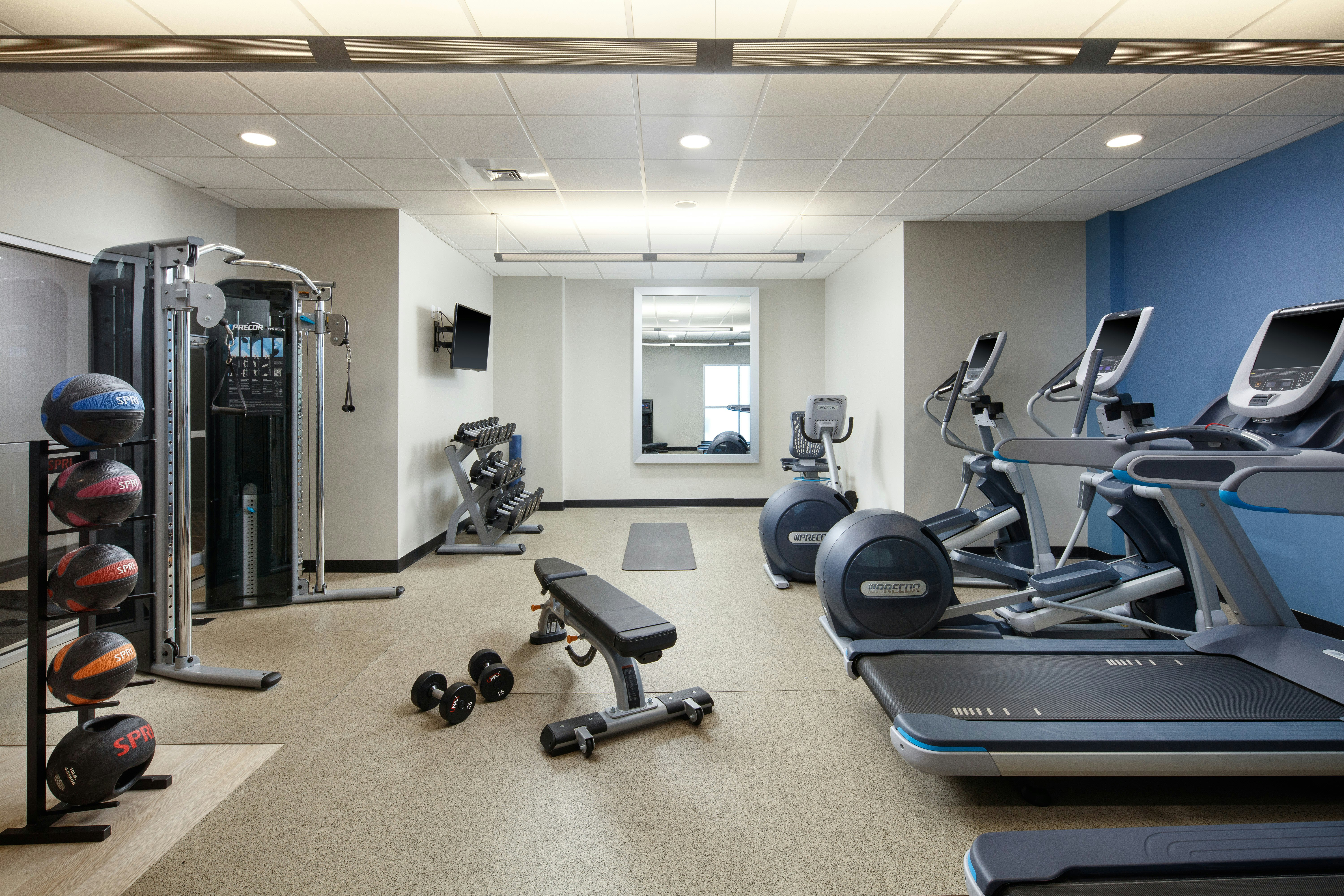 Embassy Suites By Hilton Charlotte Uptown 26/67
