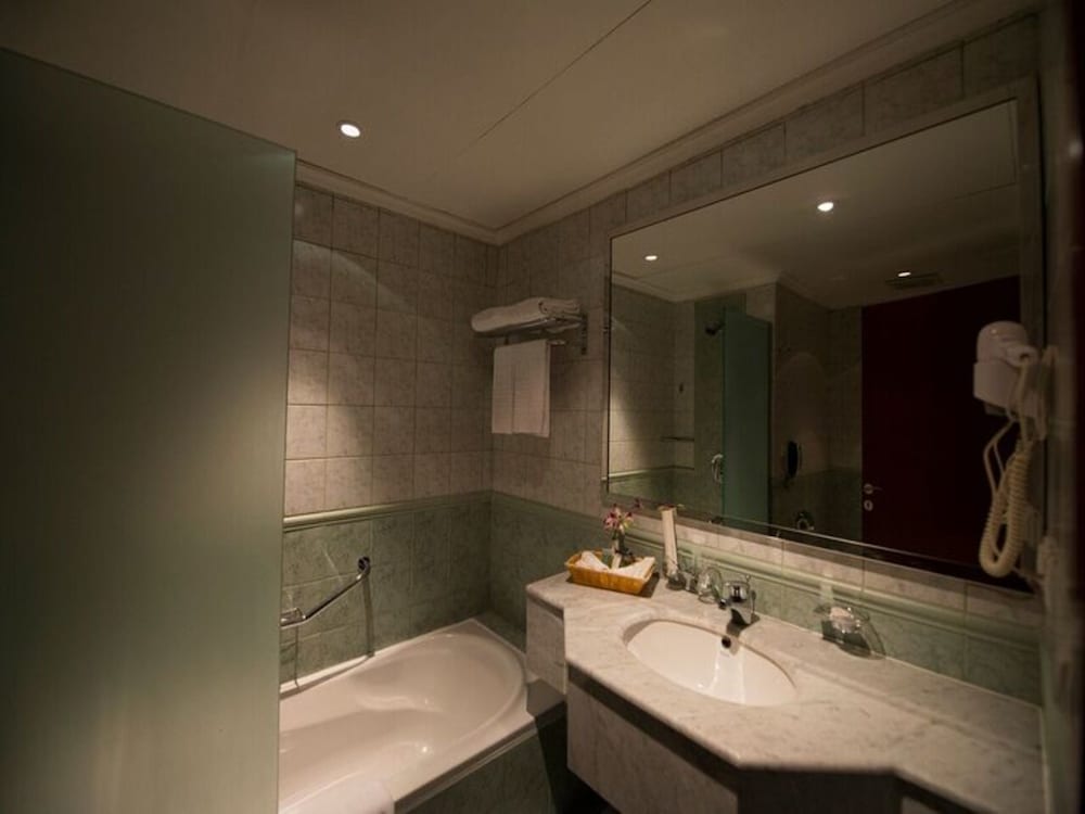 غرفة قياسية بسرير كينج وسرير فردي، فندق التنفيذيين العليا(Executives Hotel Olaya) 6/7