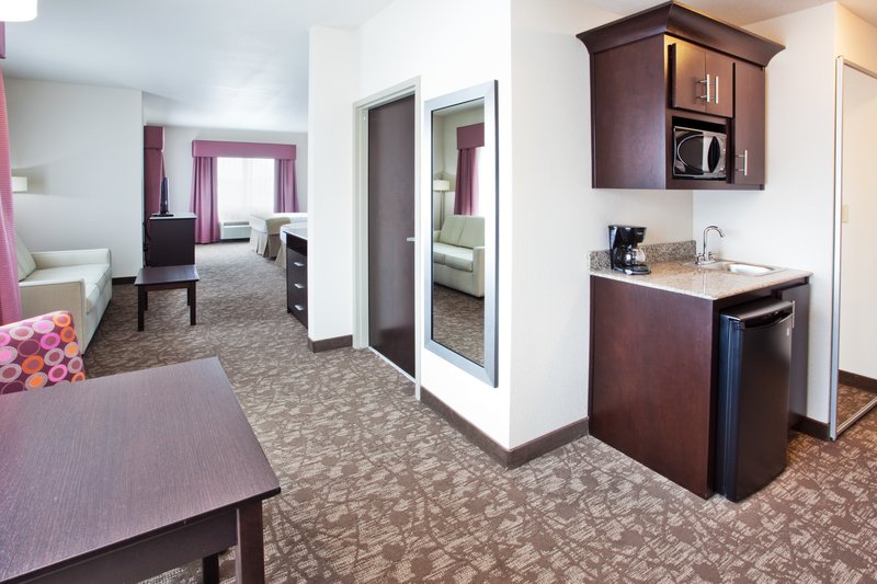 Holiday Inn Express Augusta North 34/53