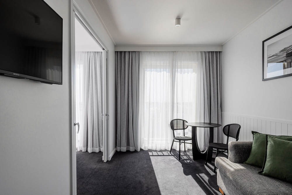 Rydges Newcastle 38/65
