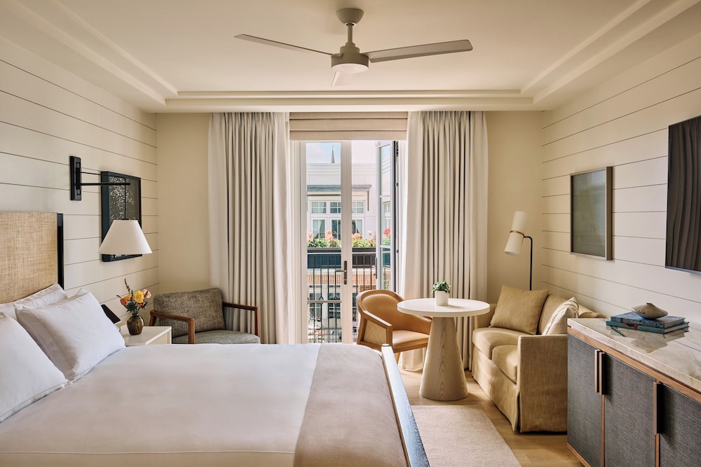 Deluxe, King Bed, Balcony