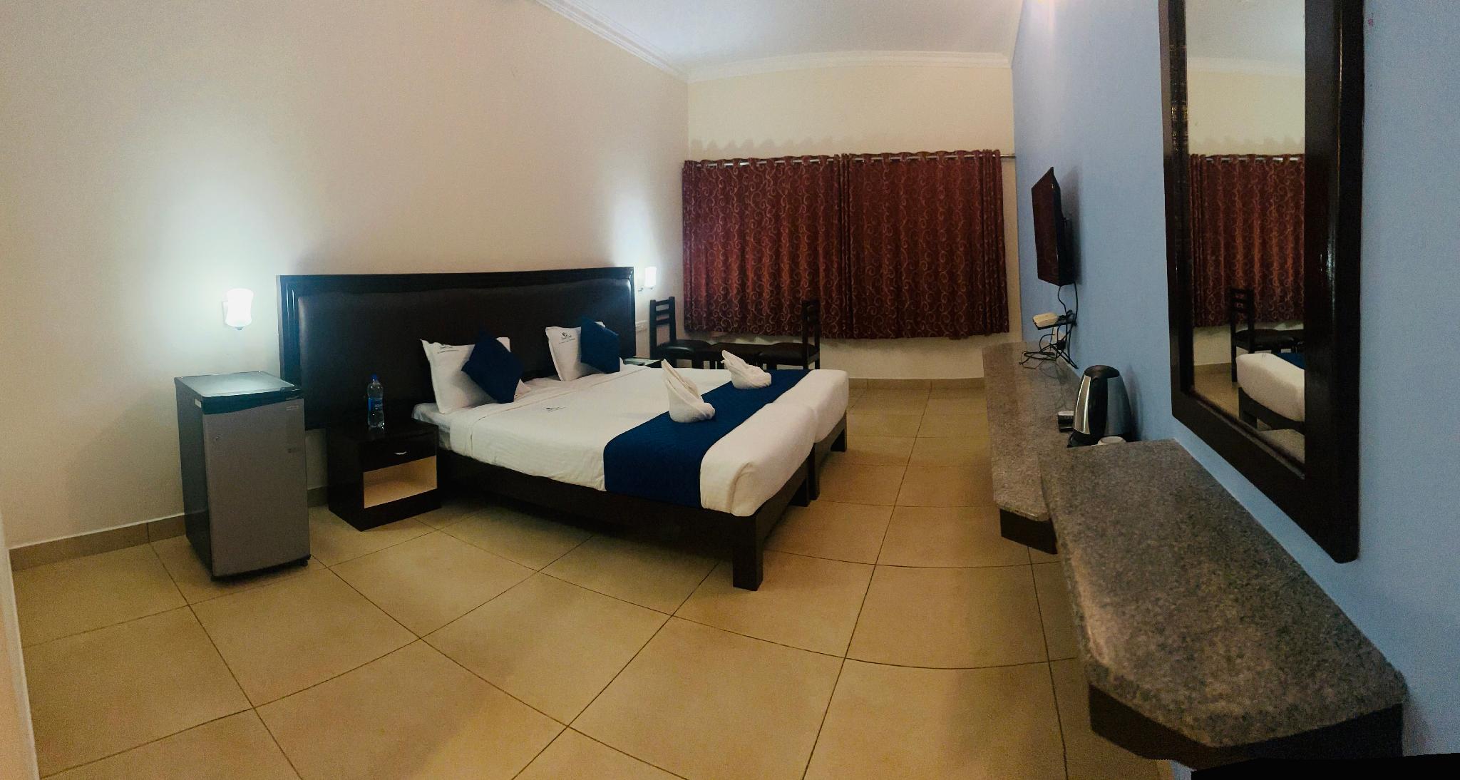 St James Court Beach Resort 7/18