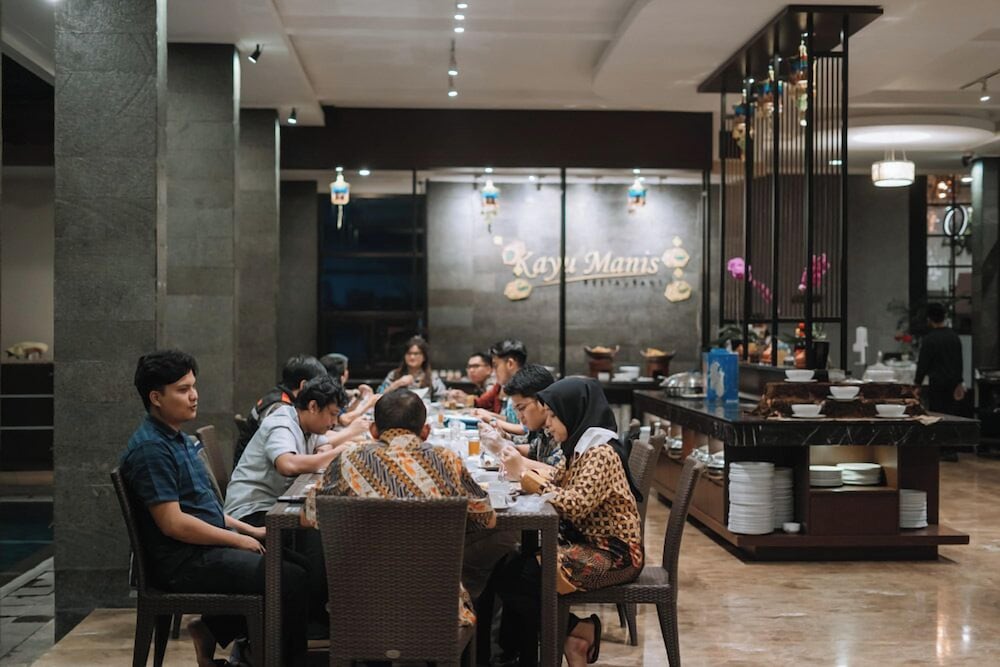 Anugrah Hotel 56/72