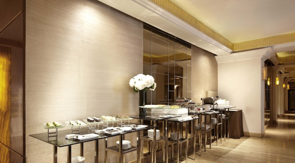 Gran Mahakam Hotel 34/49