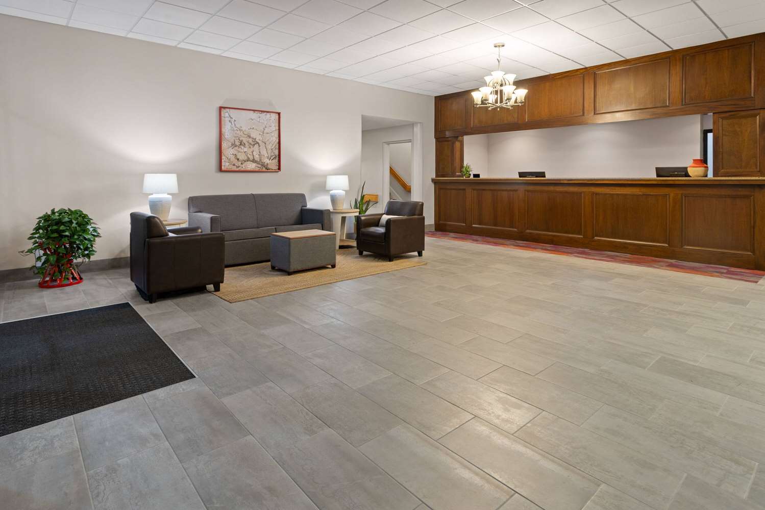 Hawthorn Extended Stay by Wyndham Ellsworth / Bar Harbor 4/26