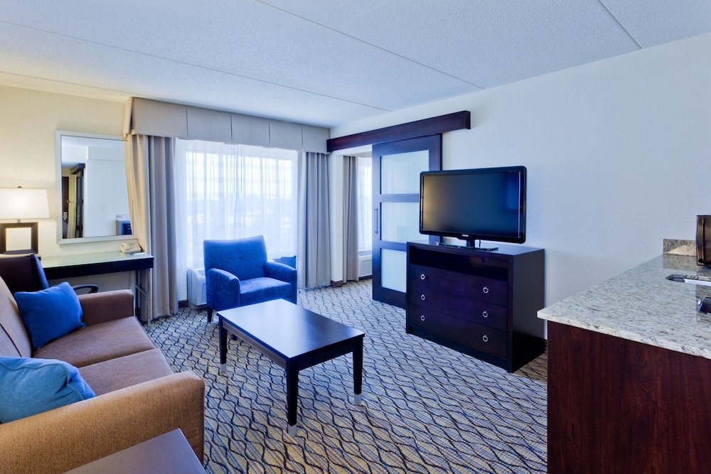 Holiday Inn Express Baltimore-Bwi Airport West 42/70