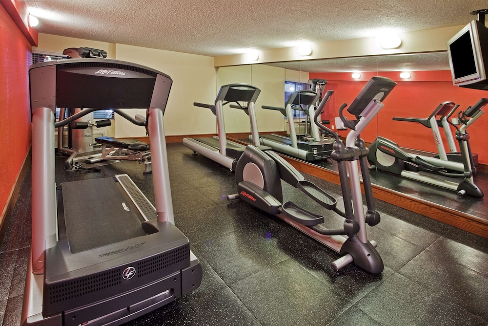 Country Inn and Suites By Radisson Atlanta Galleria/Ballpark GA 20/36