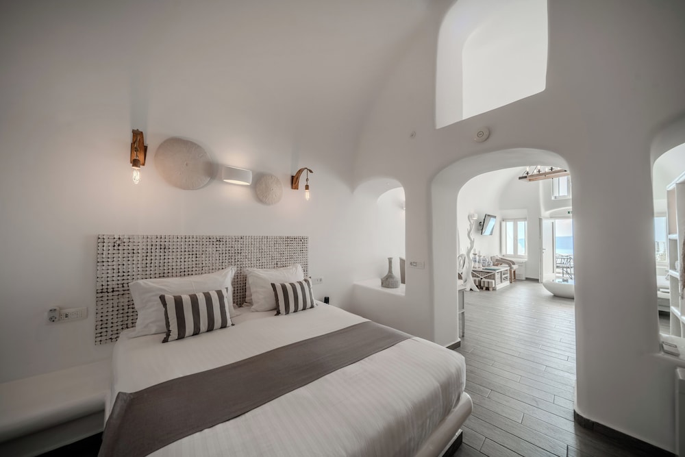 Angel Luxury Suites 5/46