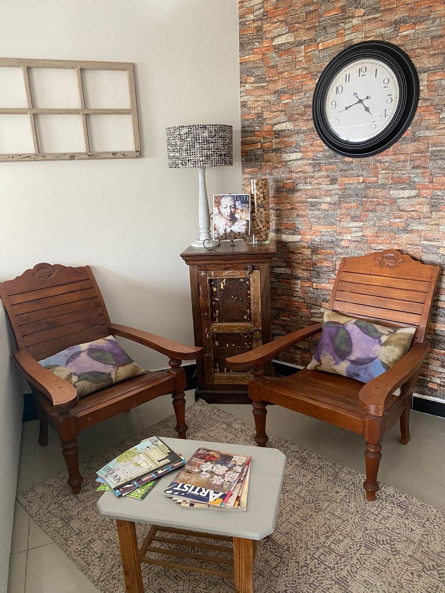 Seaview Sunset Boutique Apartments 9/14