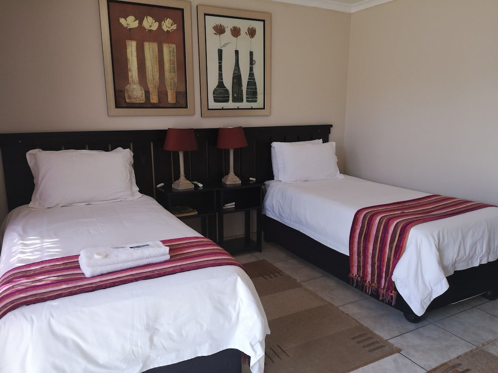 Nahoon Mouth Guest House 6/17