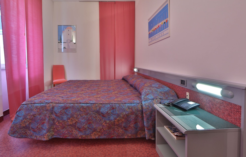 Hotel San Giusto 15/66
