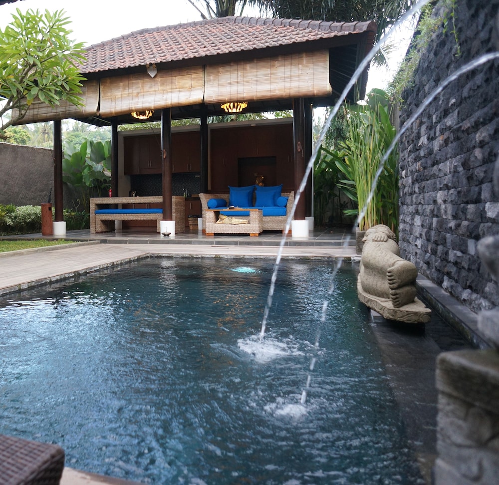 Ubud Raya Villa 26/50