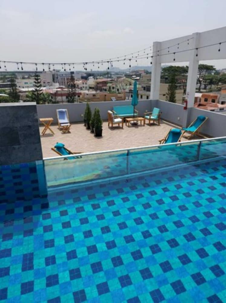 Hotel Puerto Pacifico Guayaquil Airport 45/50