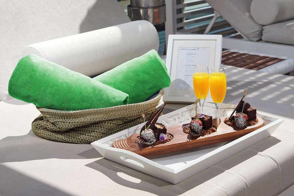 Melia South Beach photo2