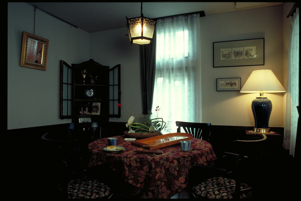 Camellia Inn 15/23