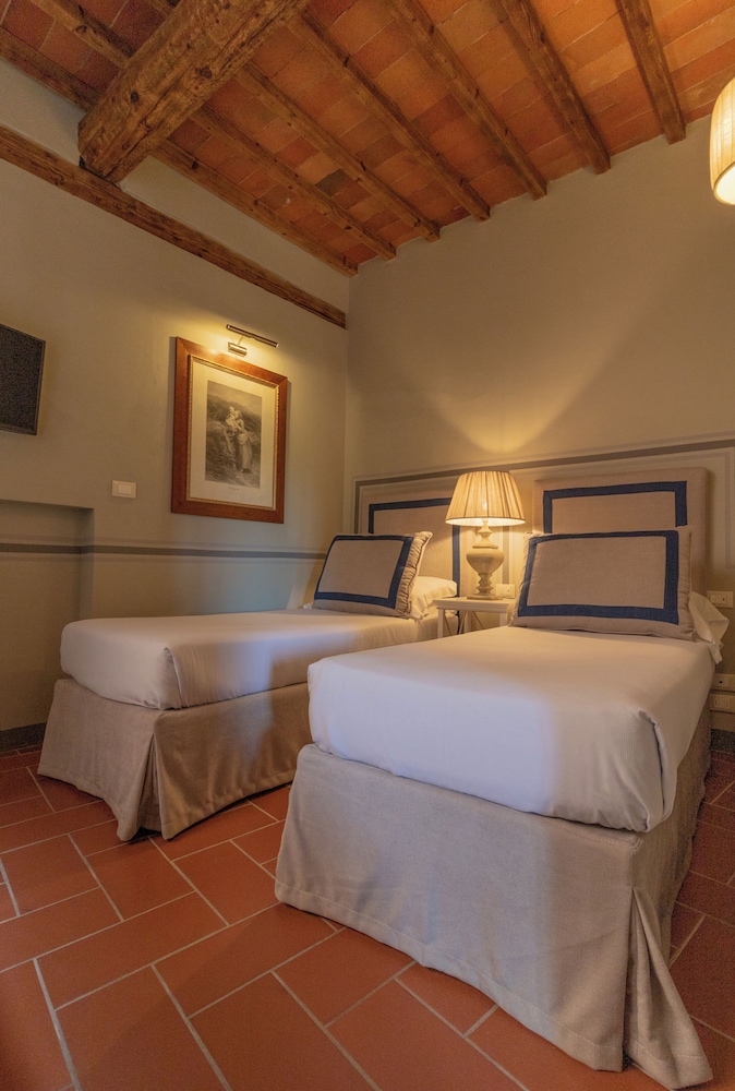 Relais Villa Dell Olmo 17/75