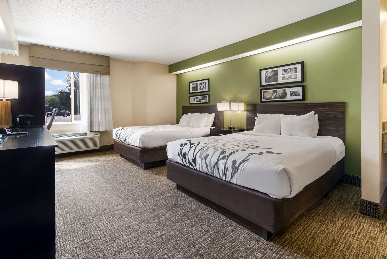ROOM, 2 QUEEN BEDS