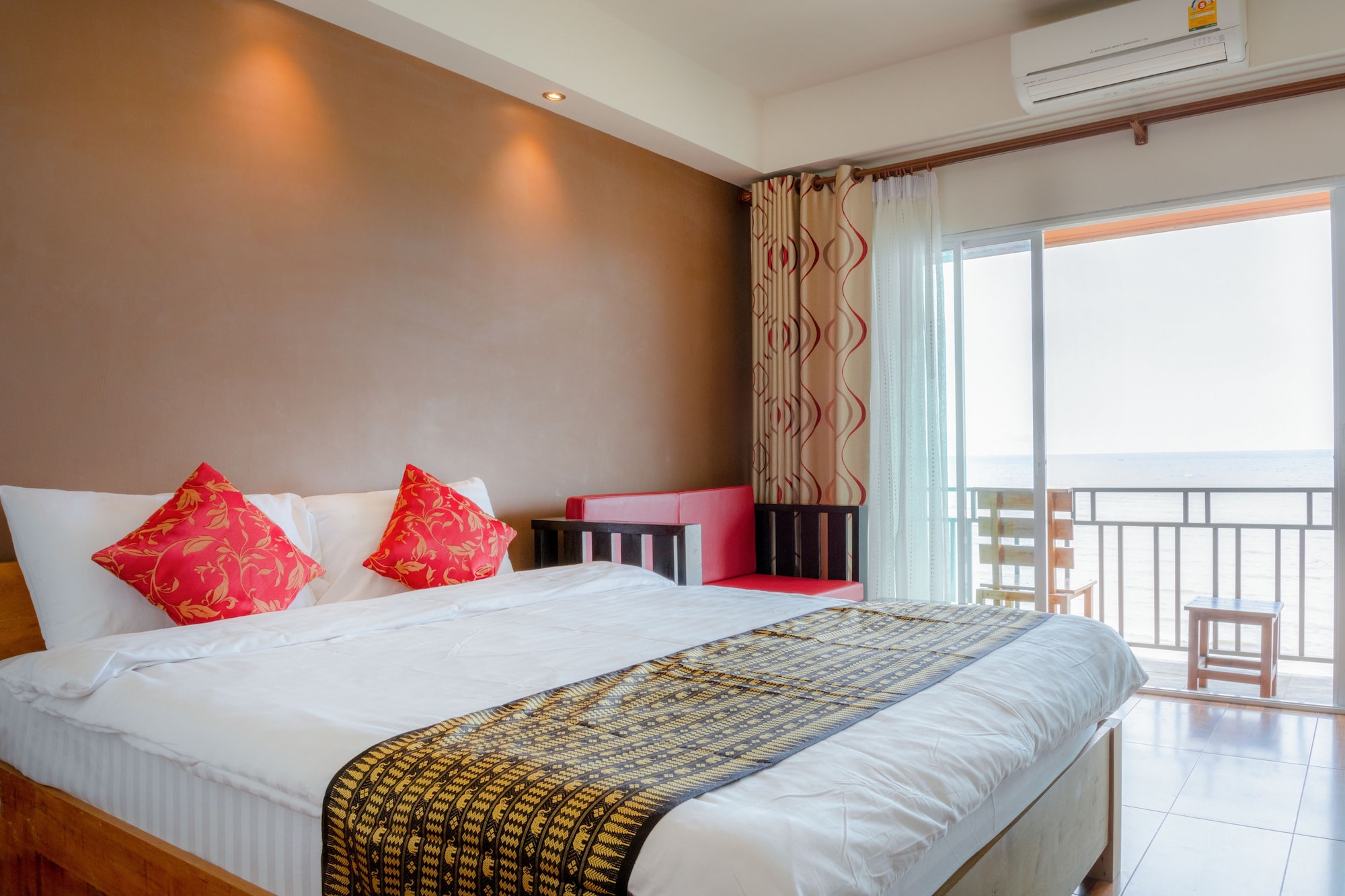 ROOM, SEA VIEW