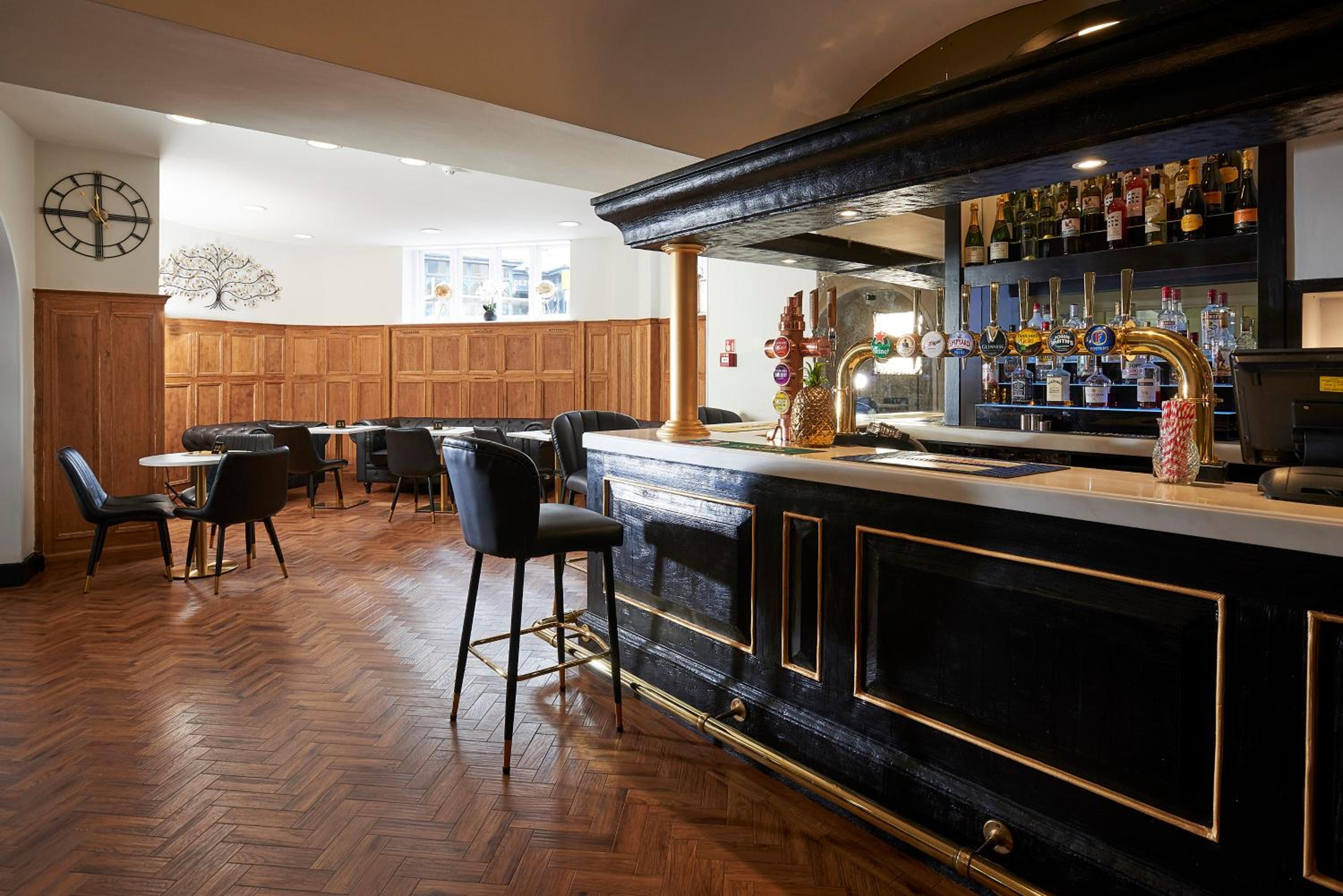 The Crown Hotel 30/55