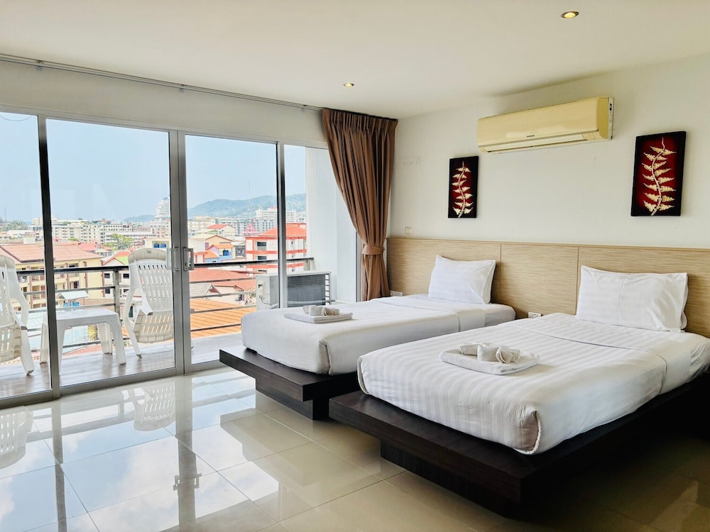 Basic, Twin Beds, Oceanview Treasure Hotel & Residence 6/10