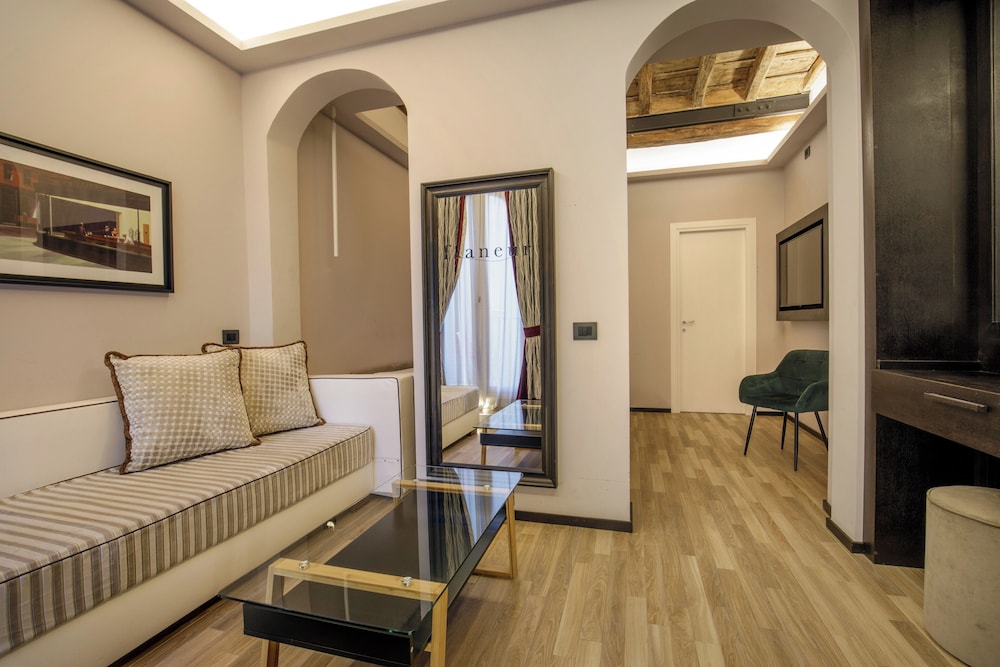 Flaneur - Rooms & Suites by Visconti 28/50