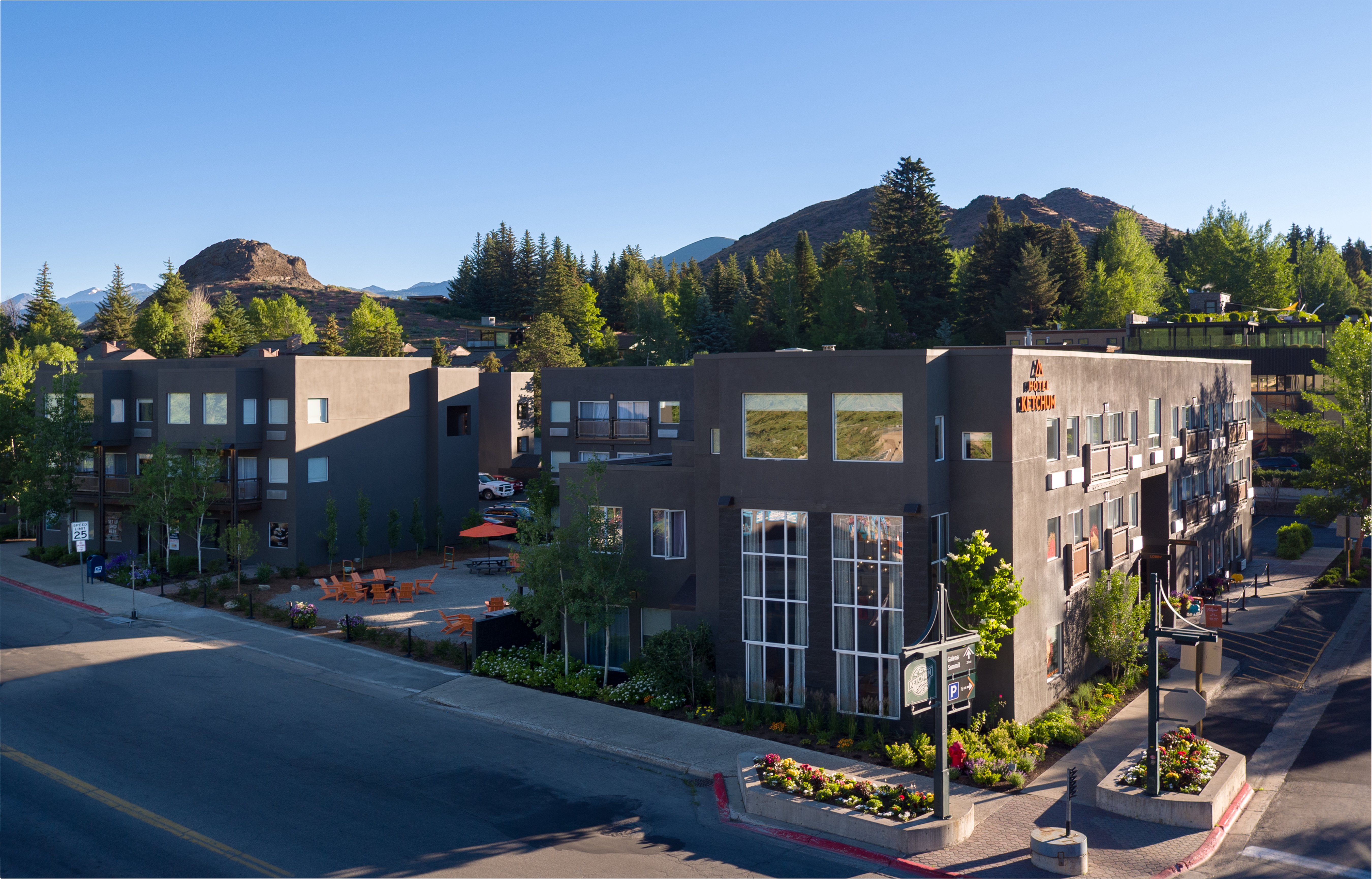 Bellemont Hotel Sun Valley 40/43