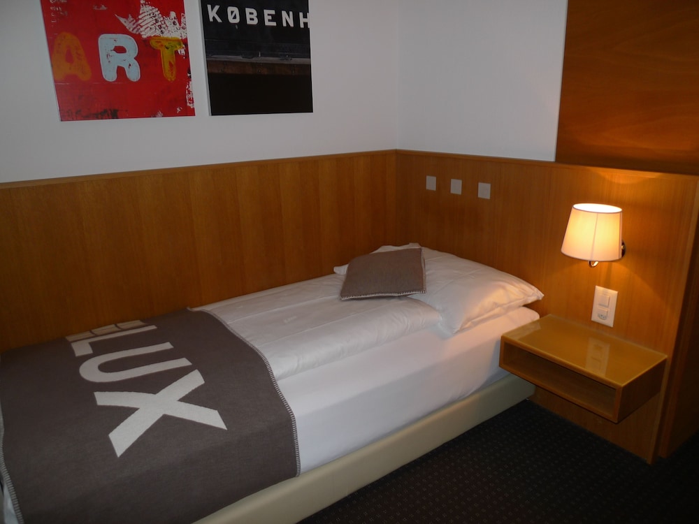 Businesshotel Lux 27/50
