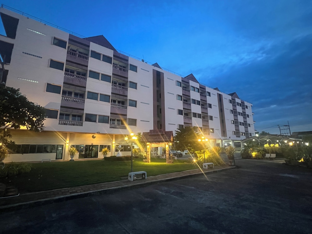 Muang Thong Family Suite Hat Yai 4/56