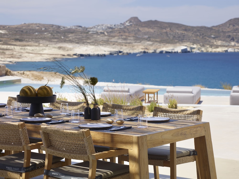 Domes White Coast Milos - Adults Only 53/62