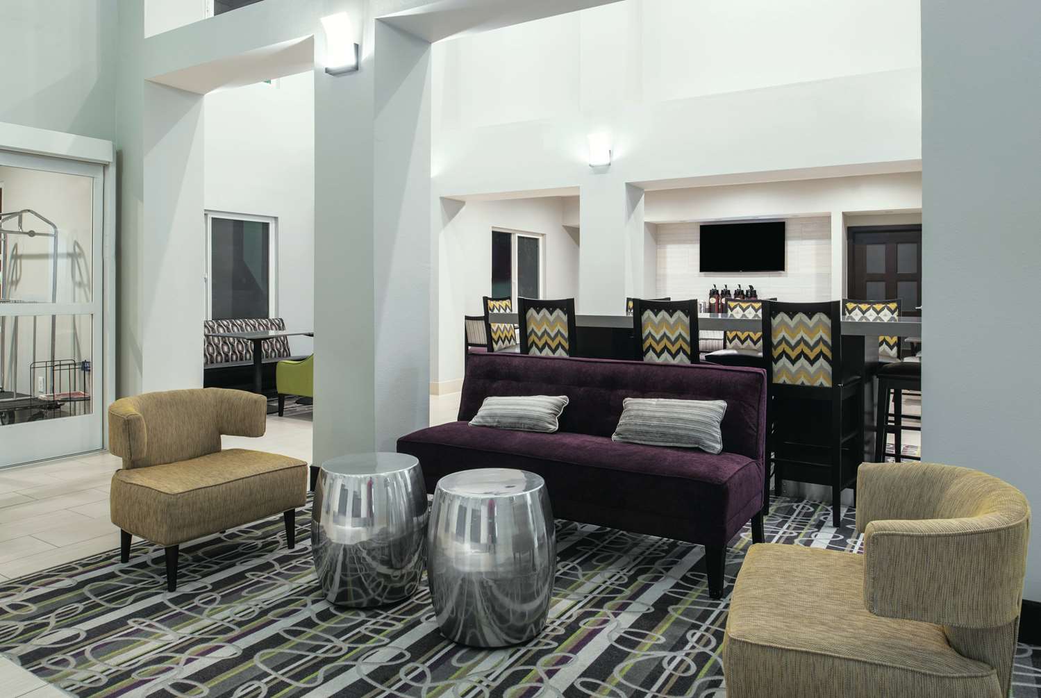 La Quinta Inn & Suites by Wyndham Fairfield - Napa Valley 25/37