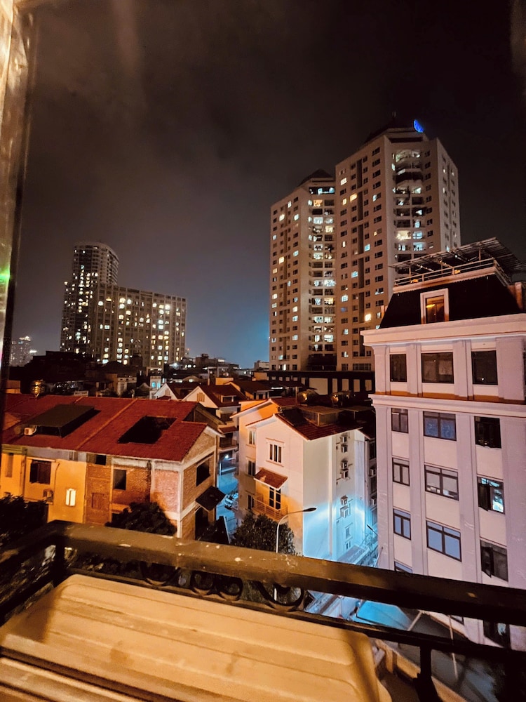 Nam Cuong X Hotel 5/50