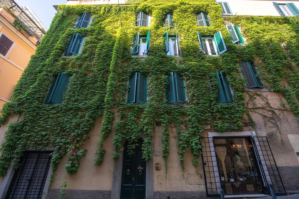 Rome As You Feel - Iconic Boschetto Apt 1/19