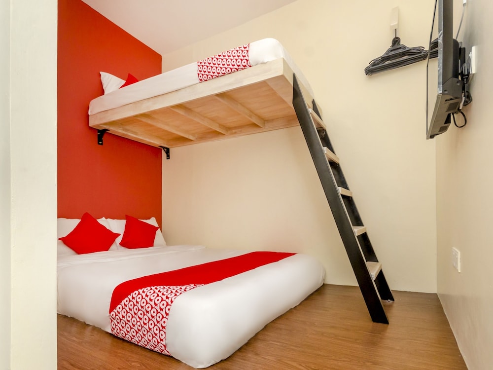 Superior, Suite, 1 Double and 1 Single Bed