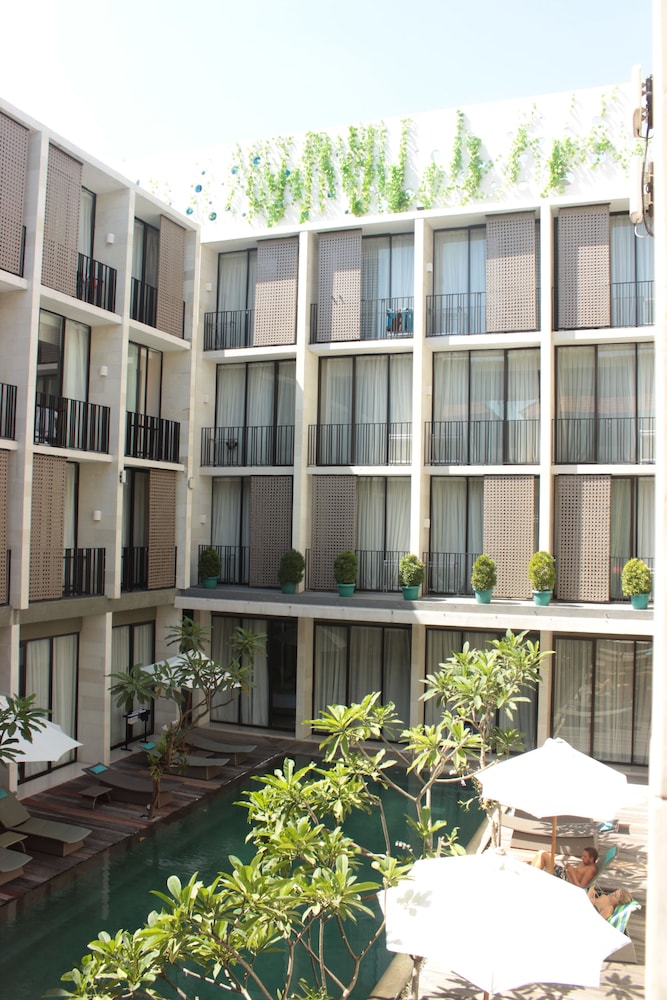 Hotel Terrace At Kuta 2/66