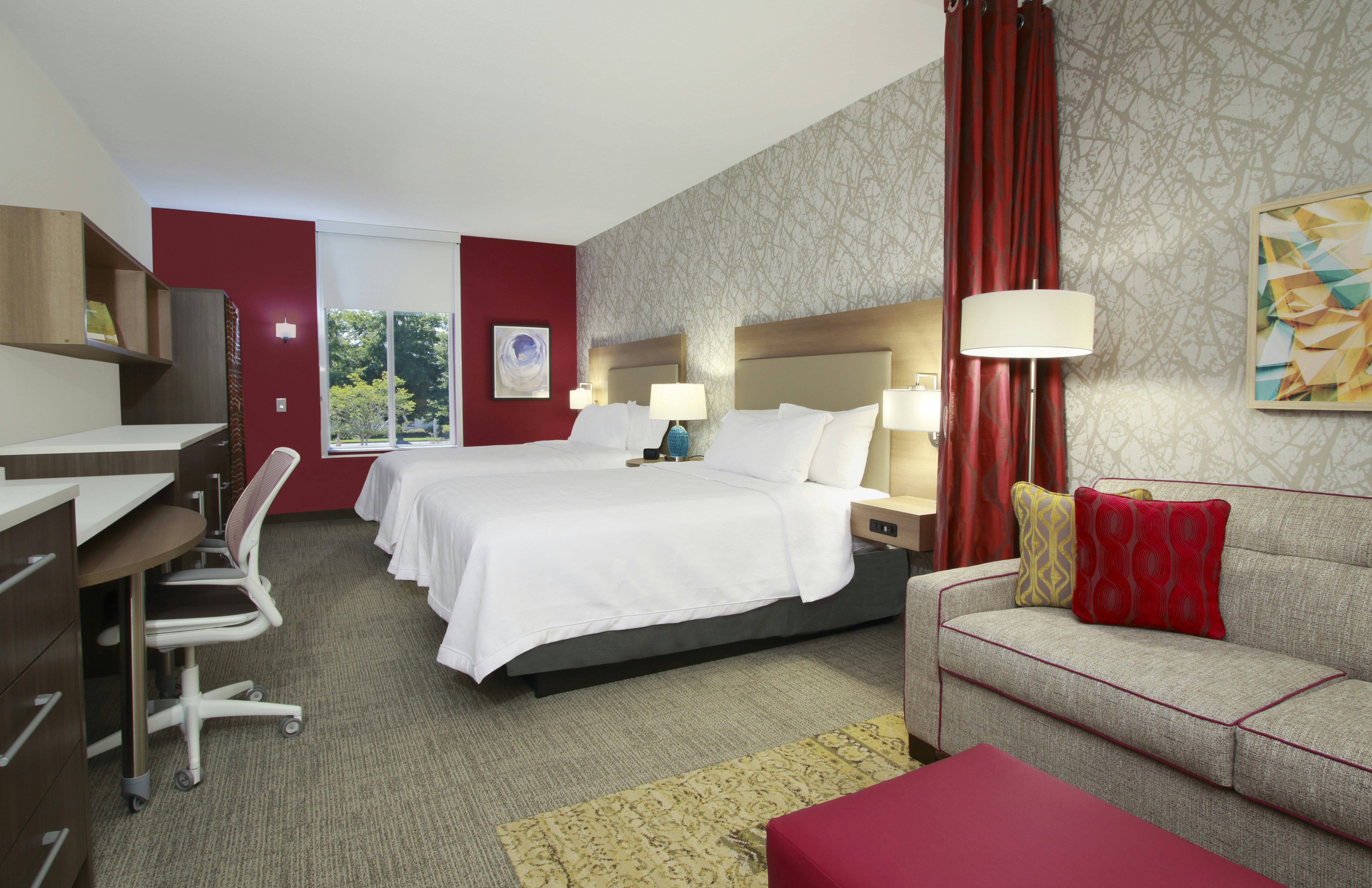 STUDIO, 2 QUEEN BEDS
