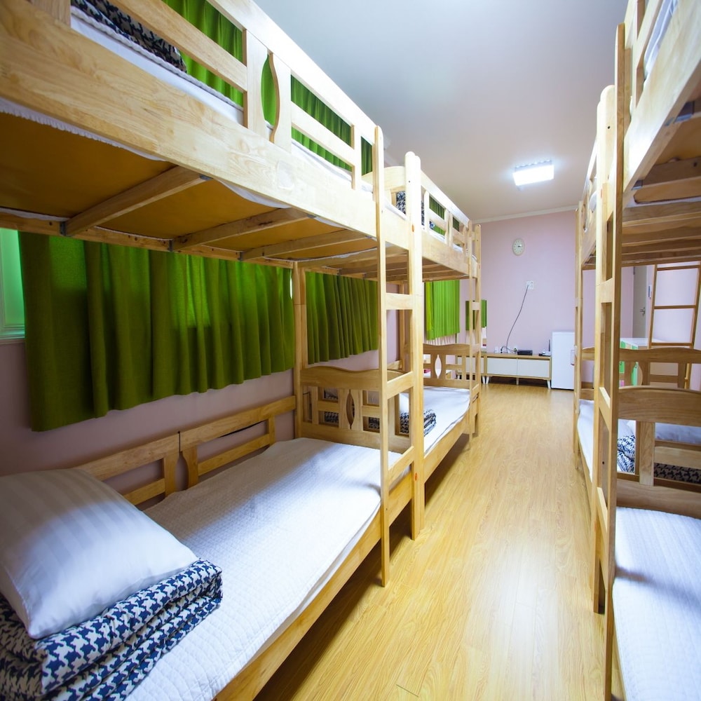 Jeju R Hotel Guest House Hostel 29/60