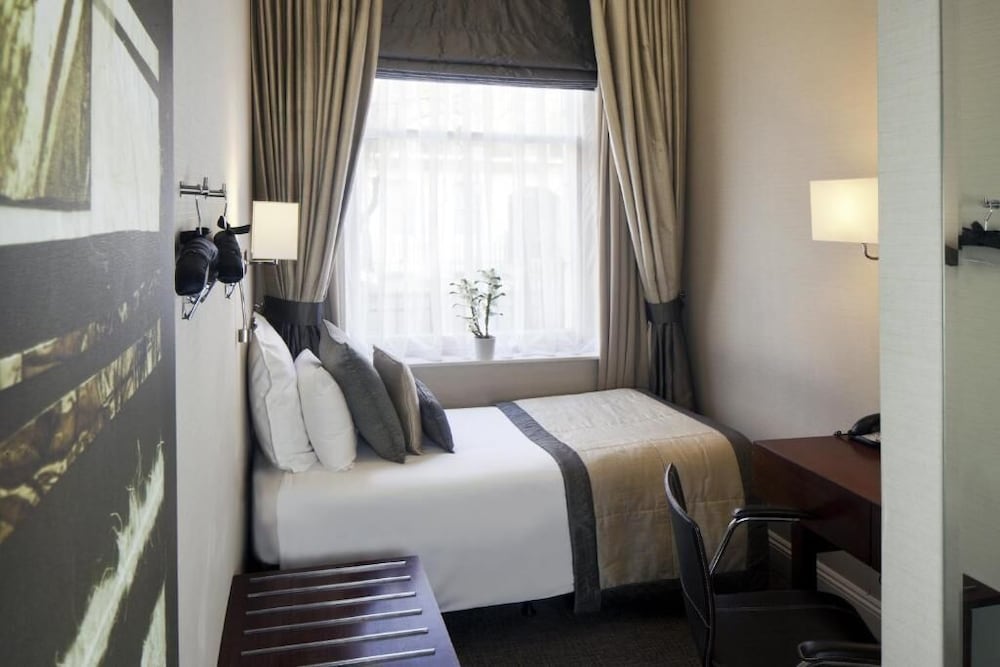 Grange Beauchamp Hotel 43/60
