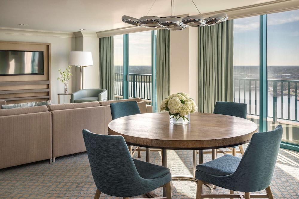 Hyatt Regency Jacksonville Riverfront 43/68