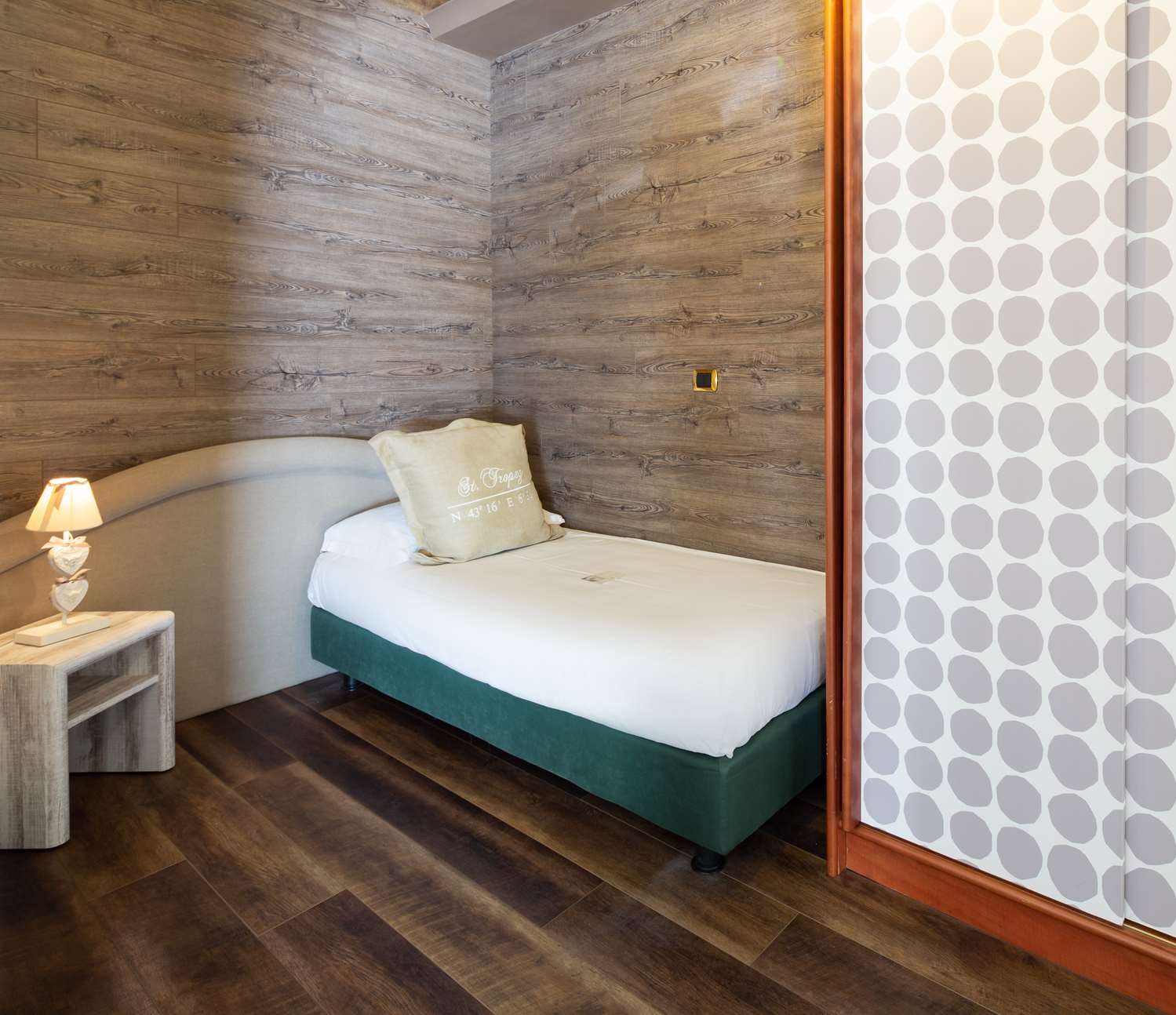 Best Western Maison B Hotel 4/25