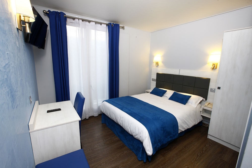HOTEL SUNNY 18/45