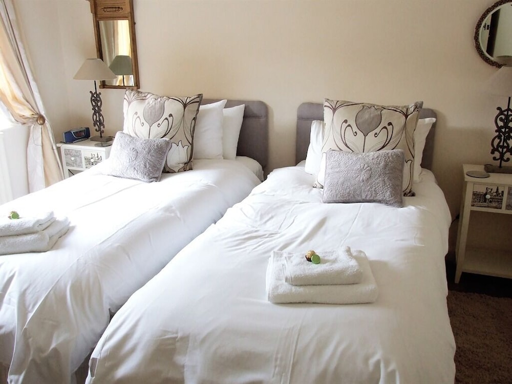 Mortimer Trail B & B 3/24