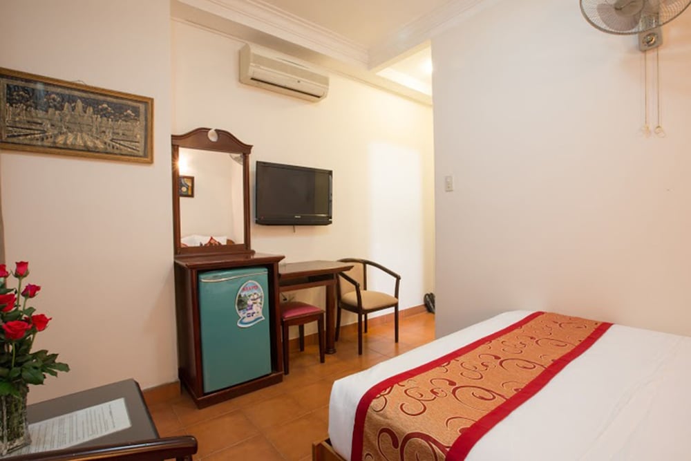 Ngoc Minh Hotel 25/69
