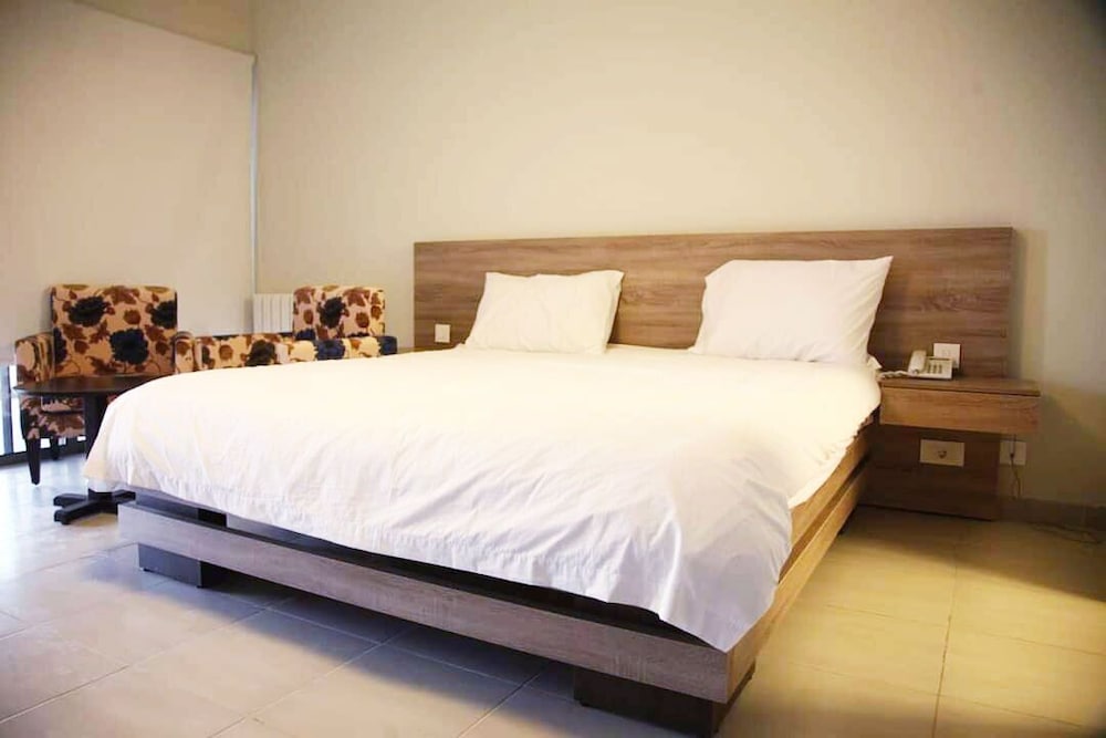 ONE TO ONE HOTEL 23/53