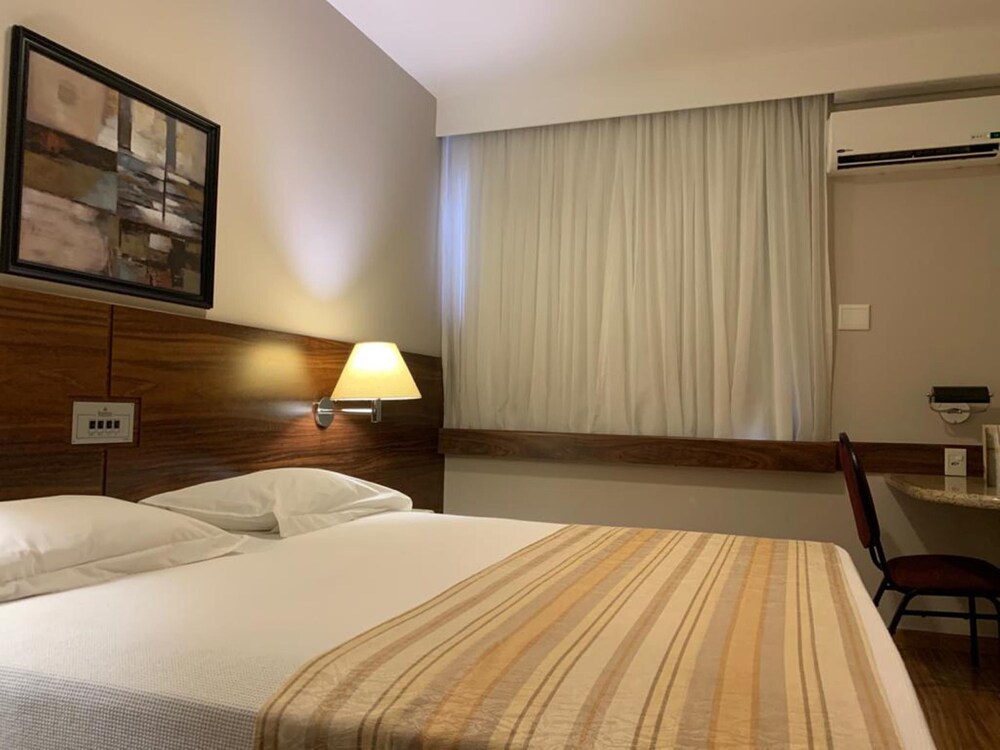 Bourbon Londrina Hotel 11/75